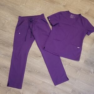 Figs Vibrant Purple Scrub Set Excellent Condition M